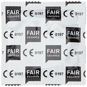 FAIR SQUARED trockener Kondom Sensitive Dry | ideal für Sextoys