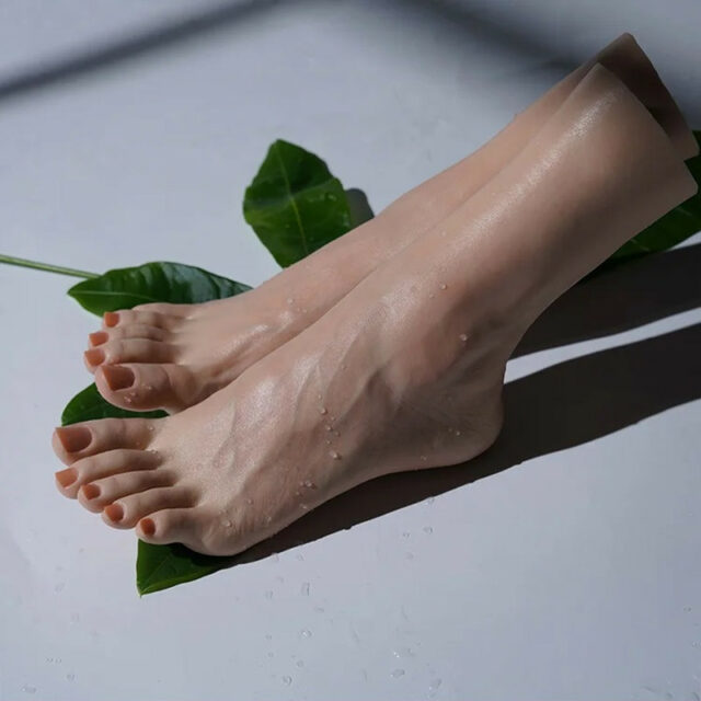 weibliche Füße